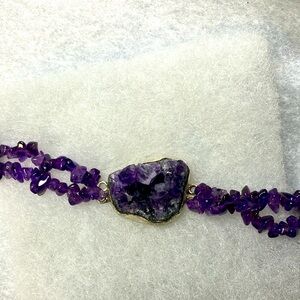 NWT Raw amethyst bracelet set in .925 silver with polished amethyst beads.